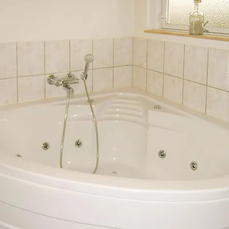 3 Bedroom Beautiful In